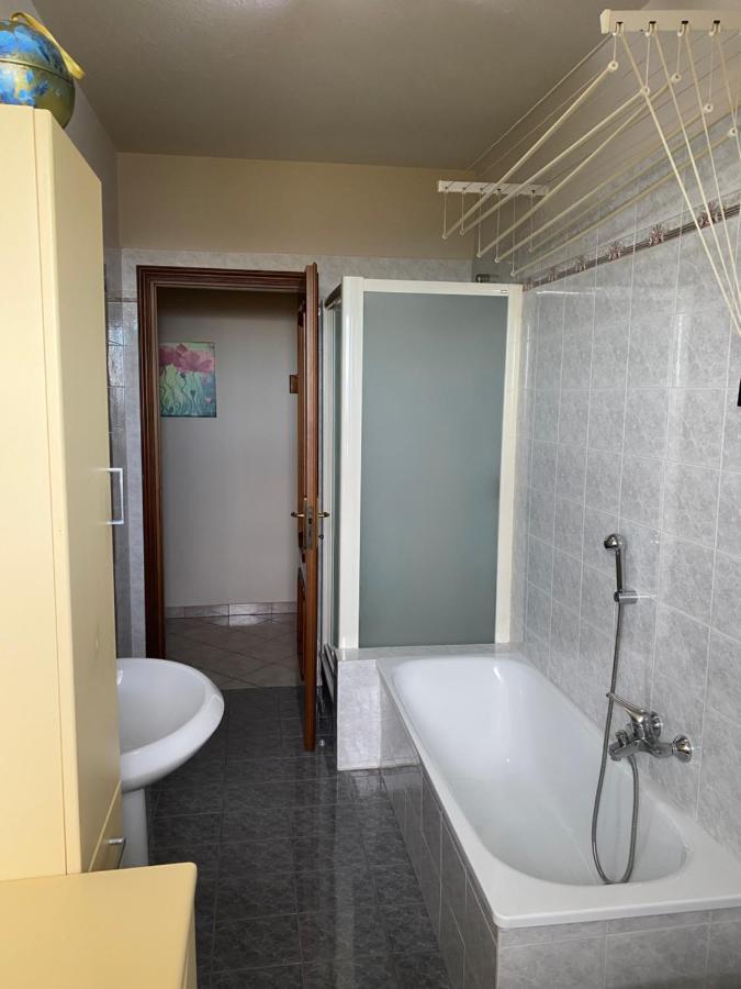 Casa Carlino Apartamento Santo Stefano Belbo Exterior foto